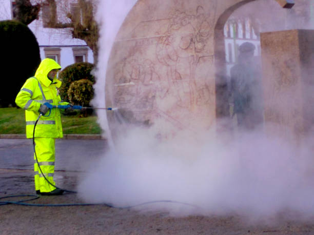 Best Commercial Pressure Washing  in New Town, ND
