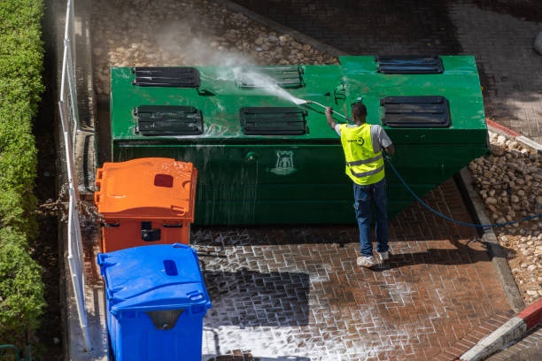Best Garage Pressure Washing  in New Town, ND